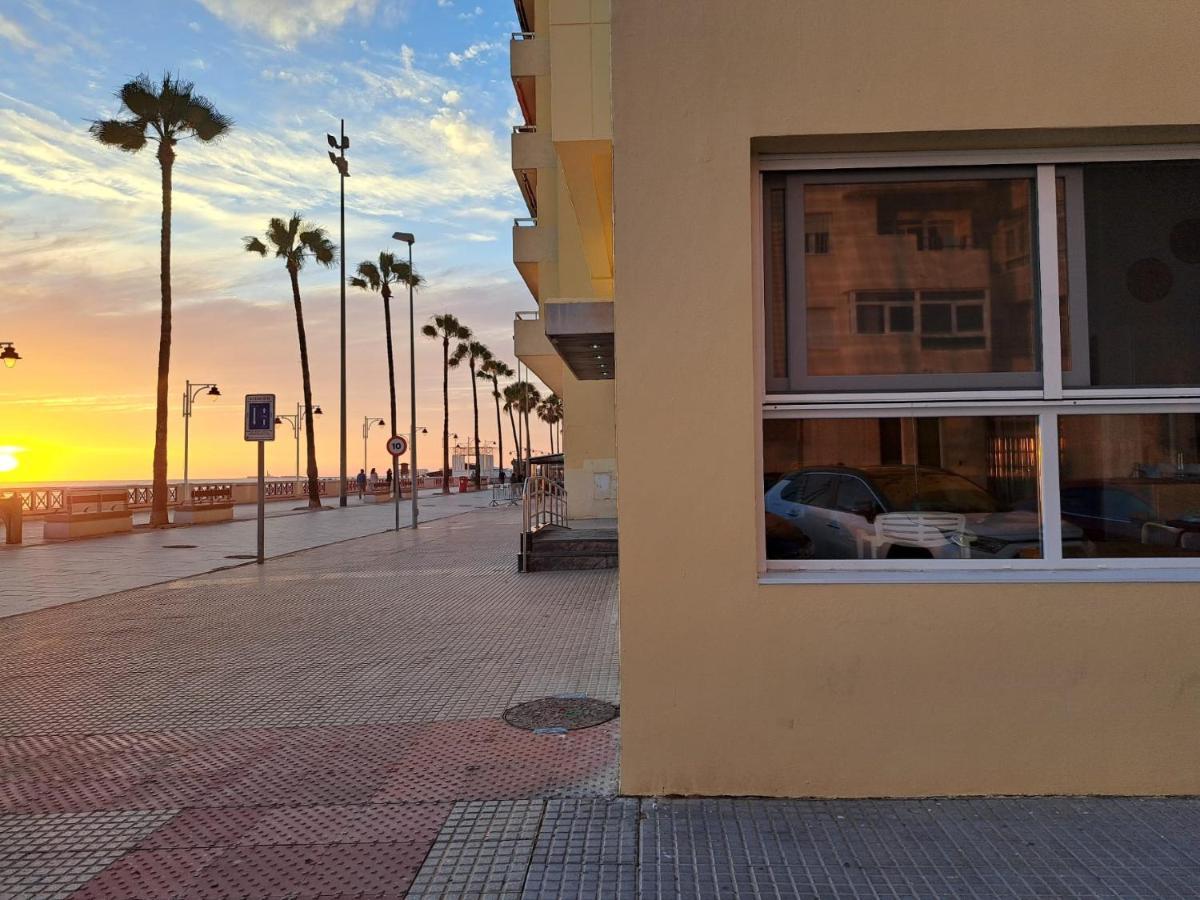 Maritimo28 Lejlighed Cádiz Eksteriør billede